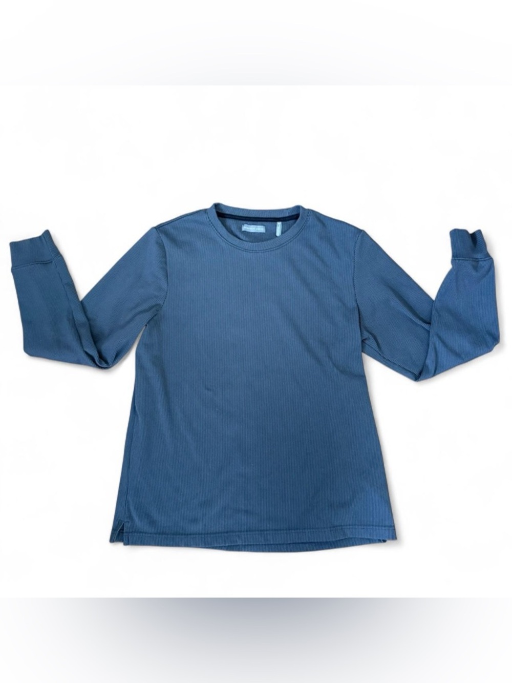 Geoffrey Beene grey ribbed long sleeve shirt / light sweatshirt.  Size M